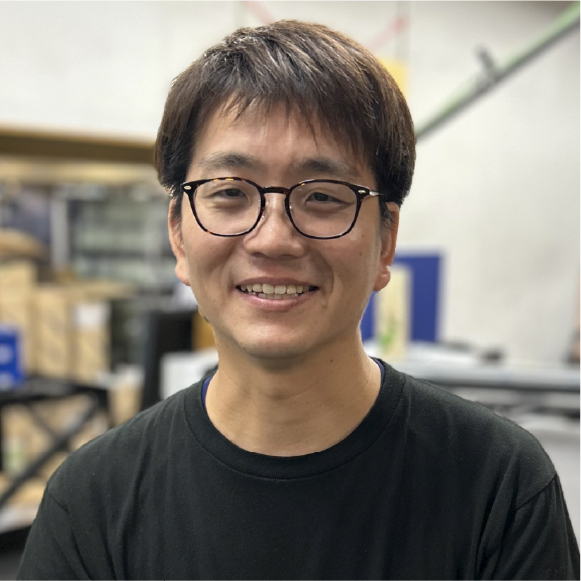 西村悠
